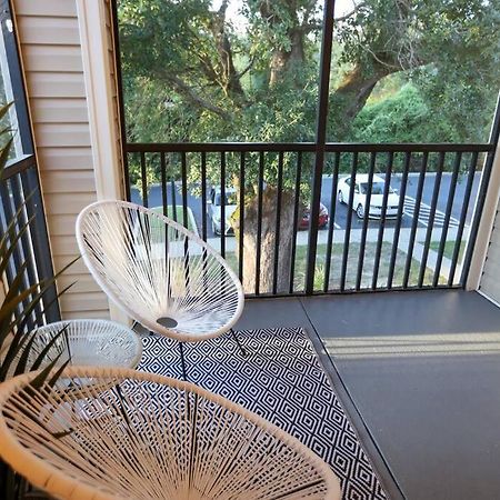 Lux 2Bd 2Ba Minutes From The Water Apartment Pensacola Exterior photo